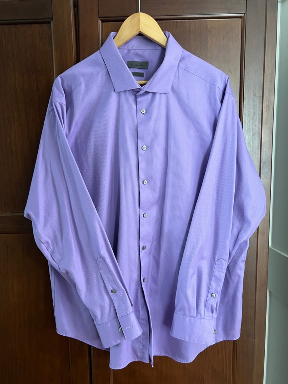 Calvin Klein Men's Lavender Long sleeve Dress Shirt 18.5/34-35